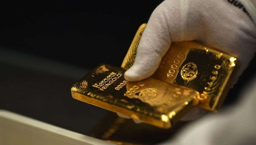 سعر الذهب يصعد.. والصين تشتري