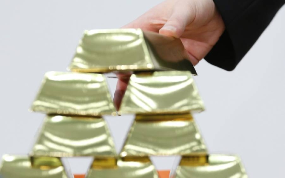 الذهب يصعد مع الضبابية بشأن اتفاق السلام في أوكرانيا