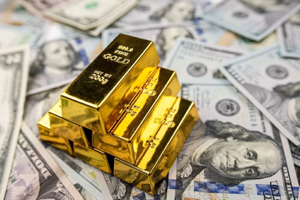 الذهب ارتفع 100% خلال 19 شهراً والأوقية تتخطى 4 آلاف دولار