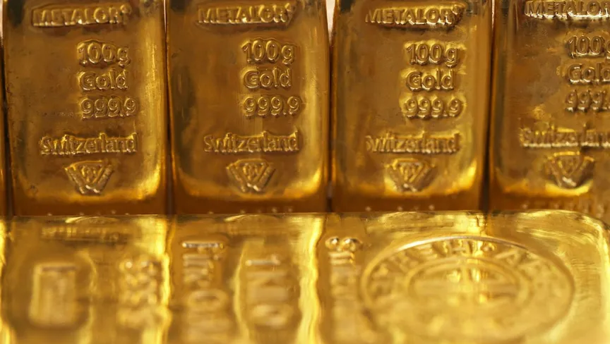 أسعار الذهب تتراجع مع انحسار الطلب على الملاذات الآمنة