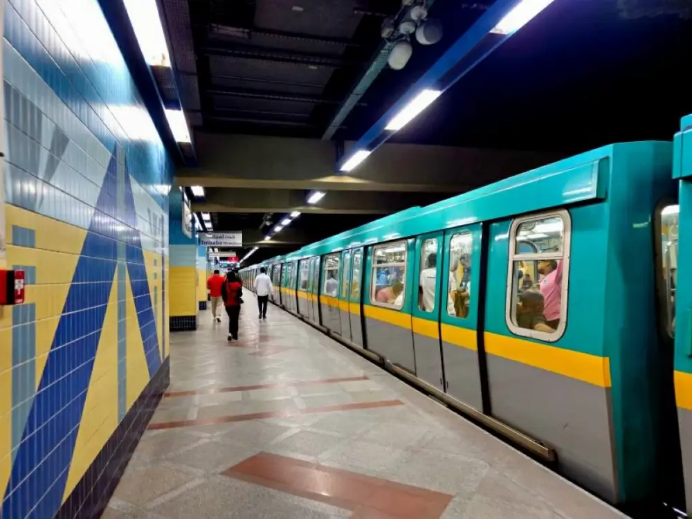 مصر ترفع أسعار تذاكر السكك الحديدية وبعض شرائح مترو الأنفاق